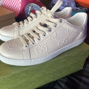 GUCCI embossed Ace sneaker